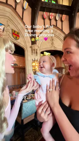 Disney cures everything 🥰❤️#disney #disneyworld #disneyland #cute #baby #Love #warm 