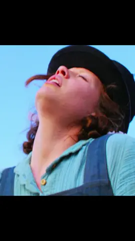 A woman has been single for 6 years and ends up treating a scarecrow like a man !#movie #fyp #tiktok #us 