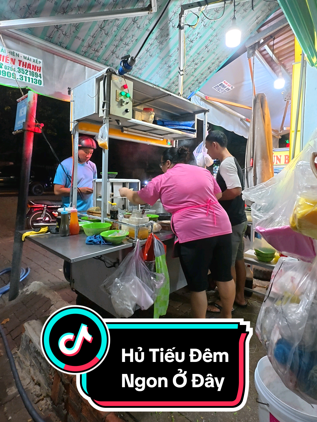 Mỗi lần tới ăn hủ tiếu là ta nói khách nó đông lắm cả nhà ạ #hutieu #andem #vungtau #dulichvungtau #duydanganchoi 