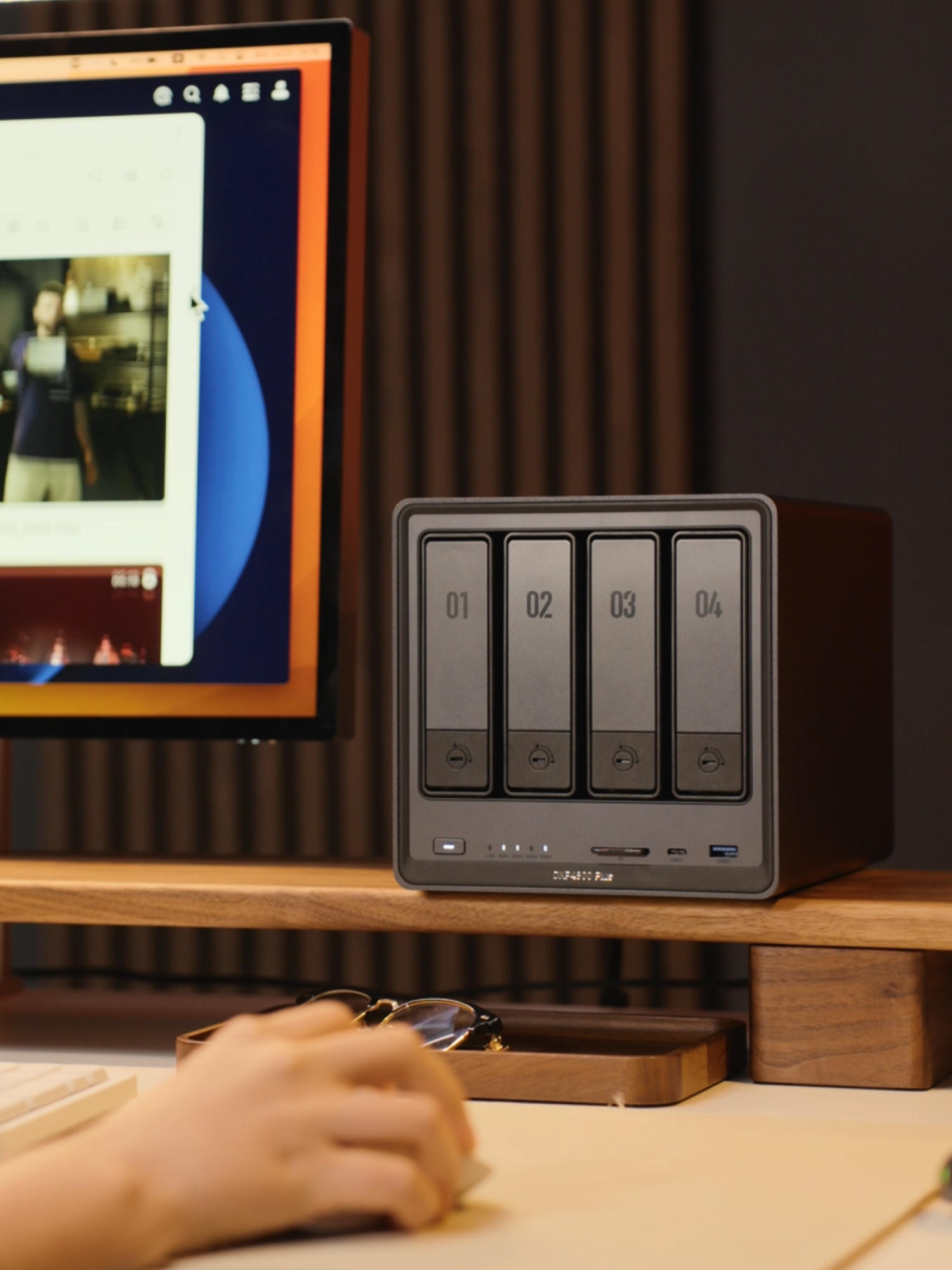 Our UGREEN NASync DXP4800 Plus is all set up so we can view our photos from anywhere.Who else has one? Which one did you pick up? #UGREEN #Tech #UGREENNas #NASync #UGREENNASync #networkattachedstorage #NAS