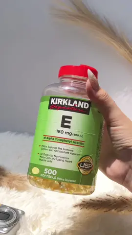 malapit na maubos namin ng pamilya ko🤧 #vitaminE #vitamine #kirklandsignature #kirklandsfinds #kirklands #forfamily #familyislove #paralangsayo #fyp #viral #trending #trendingtiktok 
