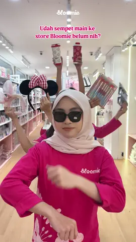 Bukan cuma surga belanja, tapi juga spot kece buat bikin konten! Ini tuh definisi hidden gem yang gak boleh di skip 💕 #GrosirAksesoris #GrosirFashionMurah #BisnisOnline #OpenReseller #Supplier #Asemka #GrosirAksesorisPremium #Jastip #Jastiper