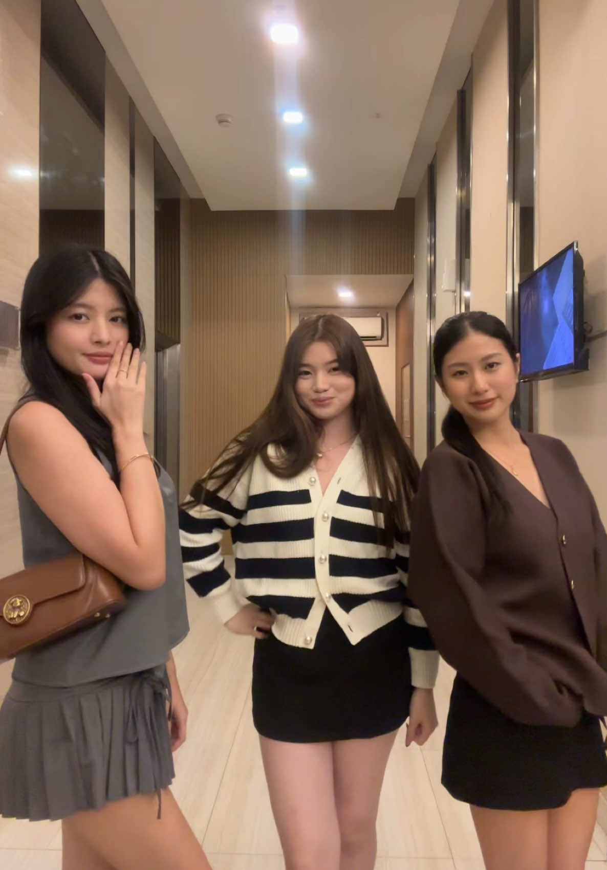 fit check with my in-laws 🤭             @belzakeizha @ms.carries 