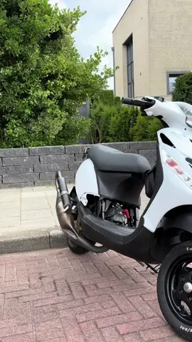 Zip 180 #zip #180cc #piaggio #fyp #fy 