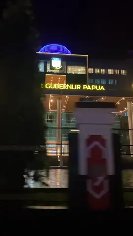 Sio sayang Papua dgn segala keindahannya😍🍃🏔️ Mudah2an bisa berkunjung lagi ke kota ini🫶🏻 #jayapura #jayapuratiktok #kotaseribupinangjayapura #papua #papuapride #kantorgubernurpapua #jembatanmerahjayapura #towerjayapuracitypapua #fyp #fypage 