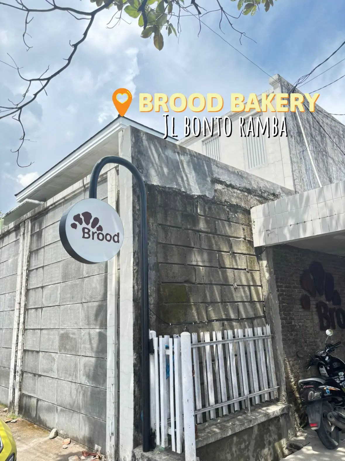 Dengan concept baru taman-taman  BROOD BAKERY jadi tempat nongki yang hitz di Makassar 🌸🩷 #brood #bakery #cafehits #cafeaesthetic #makassarhits #fyppppppppppppppppppppppp #viralvideo #newconcept #infomakassar #terkiniviral #kekinianbanget #pavilion #garden #yfp #fyp 