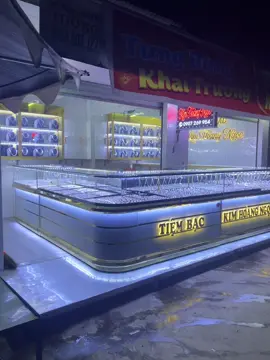Bao ngày trong ngóng thì bây giờ cũng chuẩn bị xong hết rồi ạ, Tưng bưng khai trương tiệm bạc KIM HOÀNG NGỌC  tiệm bạc thứ 2 mấy cj đẹp ủng hộ shop em ạ ,có nhiều mẫu mới về lắm ạ 🥰còn đc giảm 10% tất cả sản phẩm nè, nhanh tay nhé mấy chế ơi tiệm có bán ở ĐÀI LOAN 🇹🇼 và VIỆT NAM 🇻🇳 ạ 