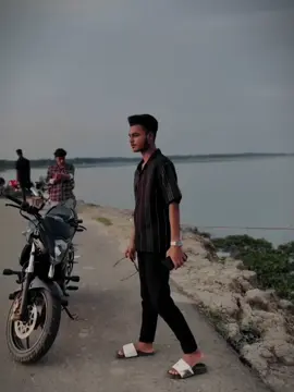 বেঁচে আছি এইটাই অনেক, ভালো থাকা কি খুব জরুরী!!!😅❤️‍🩹 #foryou #unfrezzaccout #bdtiktokofficial #sadvideostatus #tiktok?bangladesh @TikTok 