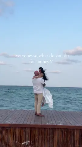 He pays well too #husband #husbandwife #couplescomedy #sahm #sahmlife 