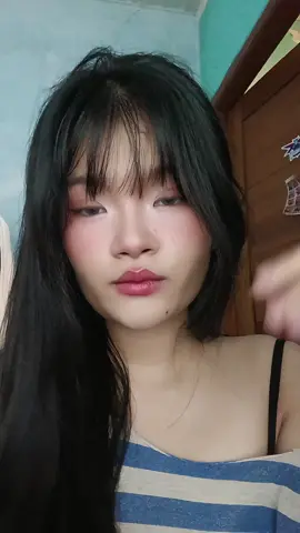 🧏🏻‍♀️