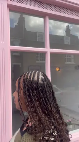 Freestyle Fulani + human hair curls + colour 4  Done by AjahsBeautyBase team 🫶🏽🤍#AjahsBeautyBase #stitchbraids #fulanibraids 