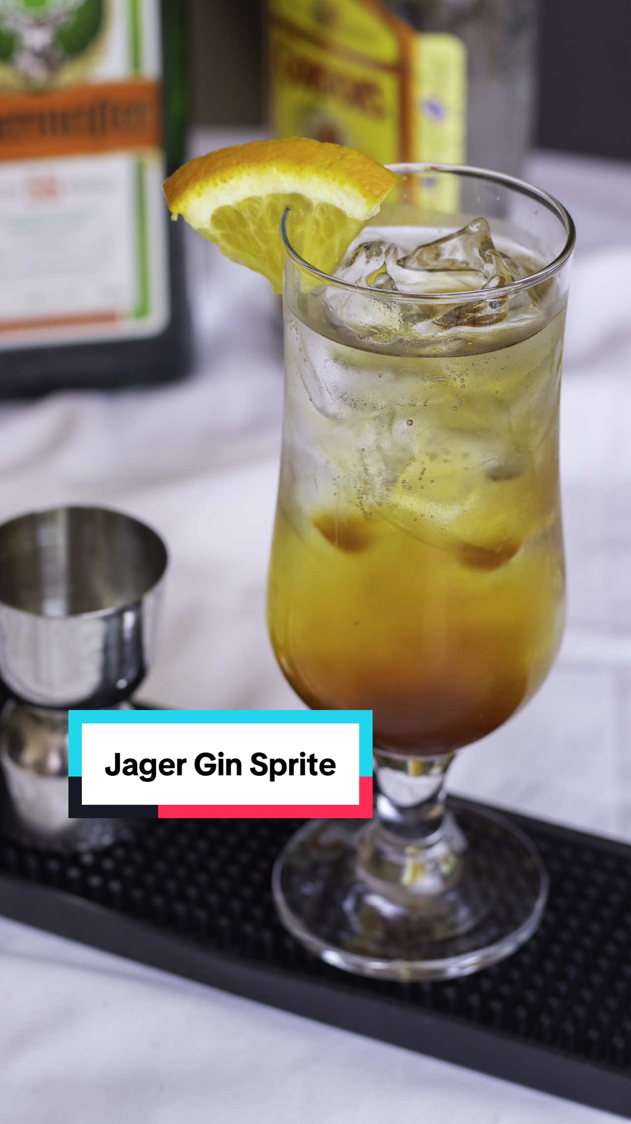 Easy to make cocktail at home or for guests 60ml @gordonsginsa  Top up with @sprite_rsa  Lastly some @jagermeistersouthafrica   #57Bottles #Gin #GordonsGin #Cocktails #Sprite #Jagermiester #levelupafrica 