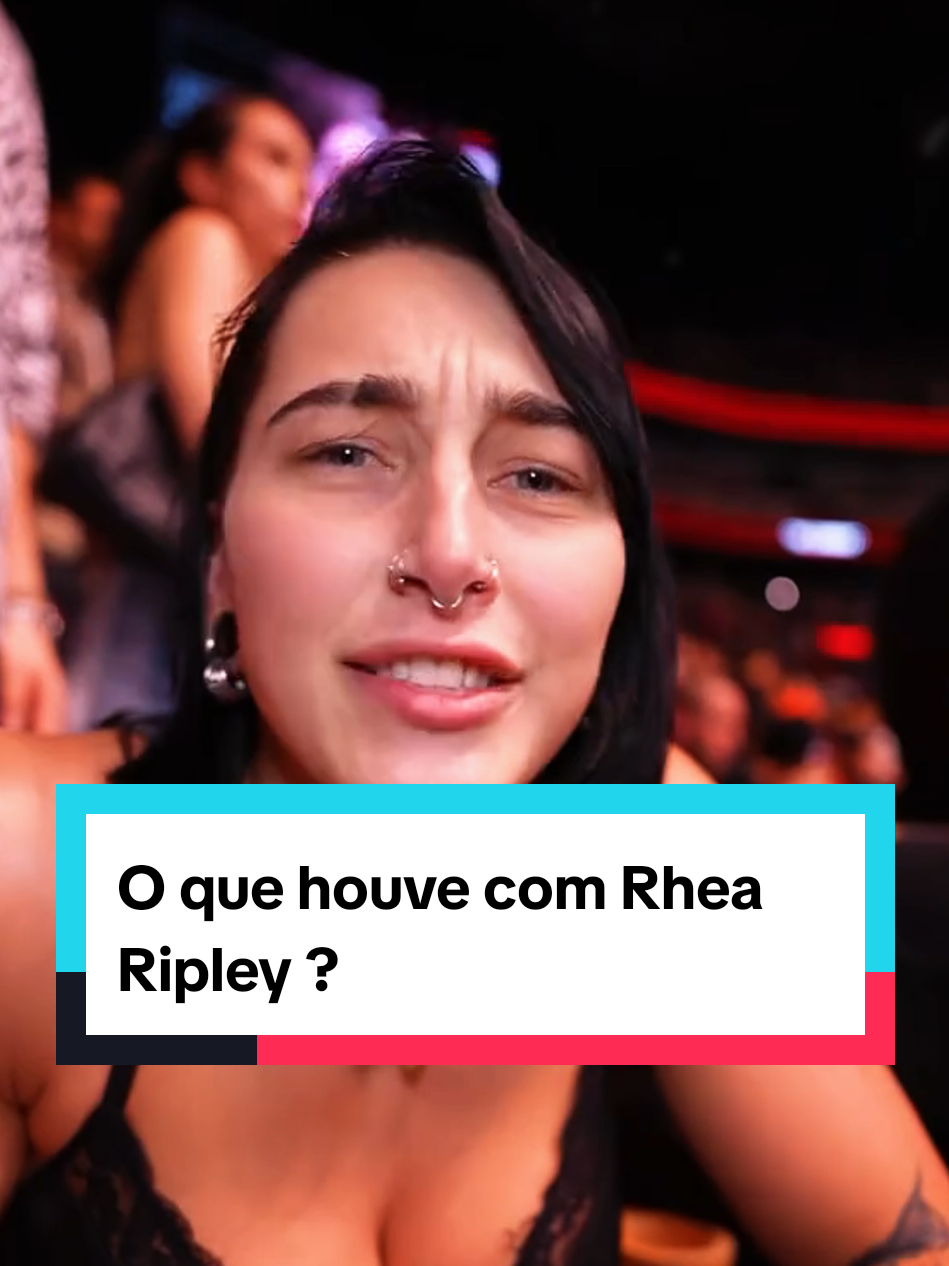 Porque ela estava segurando a barriga o tempo todo ? #rhearipley #WWE #barriga  #curiosidades 