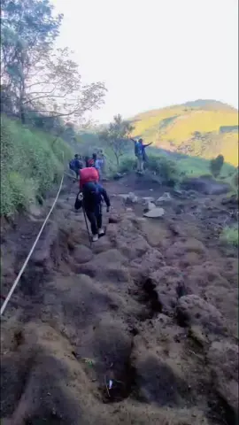 part 1 merbabu via selo #merbabu #viaselo3142mdpl 