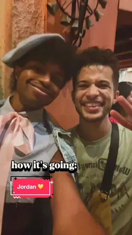it happened 💛 an honor to finally meet you @Jordan Fisher <3 #disneyworld #disney #happilyeverafter #jordanfisher 
