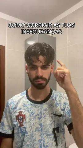 Usa este hack para cheirar sempre bem #GlowUp #perfumetiktok #barber #barbershop 