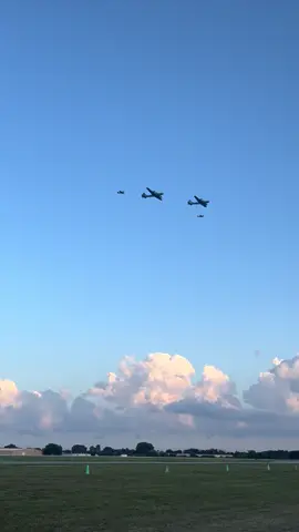 Doc & Fifi flight with two P-51s and a T-33 and a MiG 17 flying over top. #airplanes #america #eaa #wisconsin #fyp #warbirds #classic #t33 #mig17 #DOC #p51 #fifi 