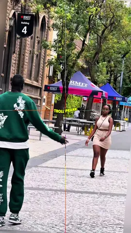 #trollpranks #trolls #trollprank #funnytiktok #troll 