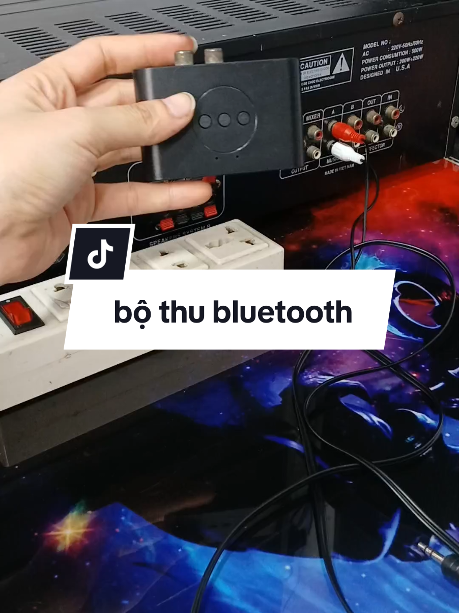 đầu thu bluetooth, thiết bị biến âmly đời cũ, không có bluetooth thành âmly có bluetooth nhanh chóng tiện lợi. Công nghệ bluetooth 5.0 kết nối nhanh chóng ổn định. Khoảng cách kết nối lên đến 20m.#bothubluetooth 