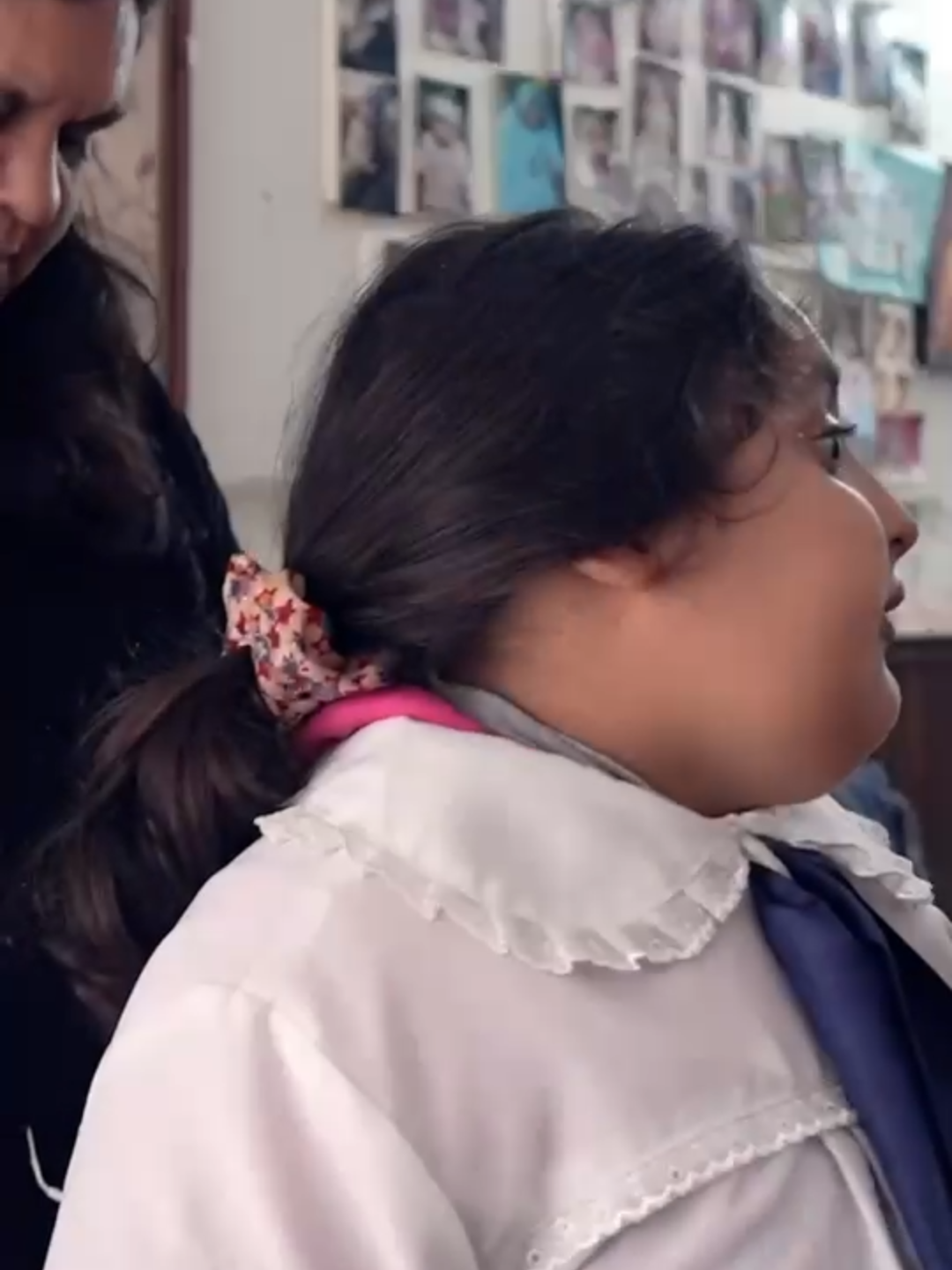 📚 Cada niño y niña aprende de forma diferente. Conocé la historia de Julieta y cómo los cuadernos para leer y escribir digitales y accesibles —desarrollados en conjunto entre UNICEF, ANEP y CEIBAL — la ayudaron a ejercer su derecho a una educación inclusiva. 📺 Mirá el video completo en nuestro canal de YouTube. #UNICEF #Uruguay #educacioninclusiva #educacion #Paracadainfancia