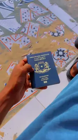 waxaa isku raac raacsiinaaba waa qalad 🇬🇧🤲#somalia🇸🇴💔😭 