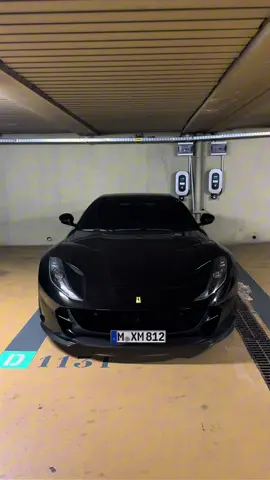 812 gts glamour 🦇 #ferrarif1 #ferrariclub #ferrari812gts #ferrari812 #812 #812gts #v12 #supercars #supercar #carbon #carbonfiber #812novitec #novitec #monaco #cars #car 