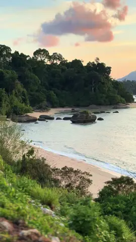 Subhanallah..cantiknya ciptanya❤️#fypシ゚viral #langkawiisland #CapCut #alhamdulillah❤️ #beachvibes 