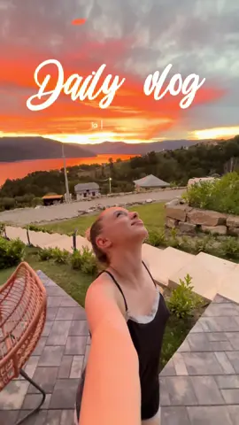 superb loc @Amumi Tiny Houses 😩🌄🧡 | insta: mbianca25 | ✨ @Rares Chelaru | #fy #viral #Love #insulaiubirii #daily #dailyvlogs 