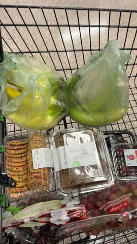 #groceryshopping 