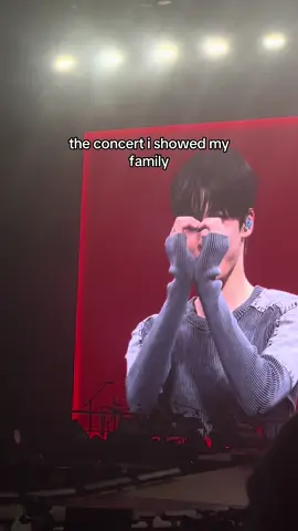the duality of men i dare say #ateez_official_ #ateez #atiny #inyourfantasy #ateezorlando #fypシ #kpop #ateeztour #ateezinyourfantasyworldtour2025 