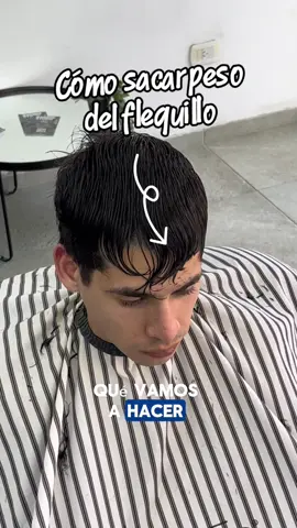 💈 ¿Tu flequillo se ve muy pesado? Te muestro paso a paso cómo aligerarlo sin perder forma ni estilo. Este truco cambia todo 🔥✂️ ⠀ 📌 Guardalo si sos barbero 👀 O si querés explicarle a tu barbero qué buscás #barbero #barber #barbershop #fypシ 