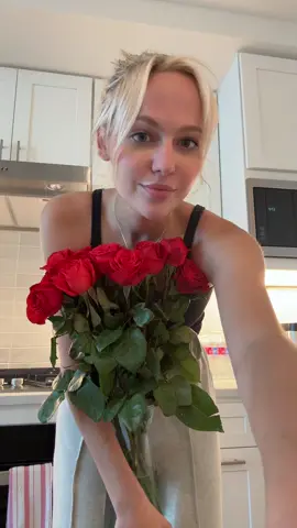 THIS IS WHAT ENPOWERMENT LOOKS LIKE #flowers #selflove #funny #fyp 