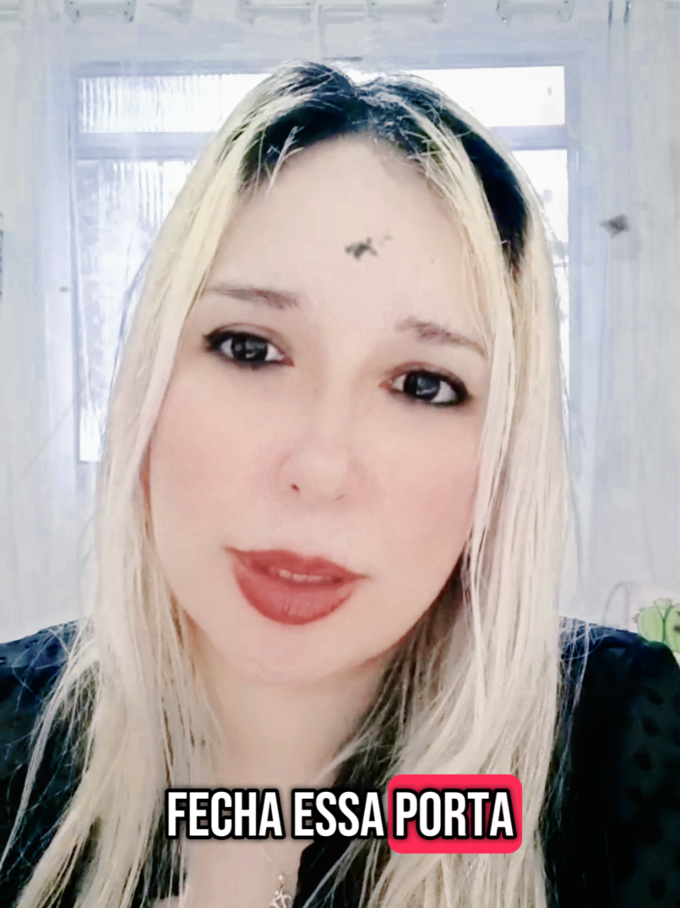 Algumas coisas só começam a florescer quando a gente tem coragem de encerrar o que já murchou.
