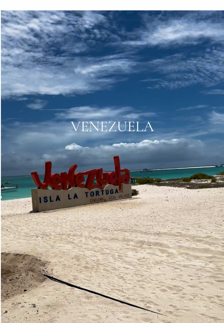 Venezuela y sus paraísos🐚🐢🏝️#venezuela #venezuela🇻🇪 #sembradaenvenezuela #islatortuga #puertolacruzvenezuela🇻🇪 #puertolacruzvenezuela🇻🇪 #playasdevenezuela 