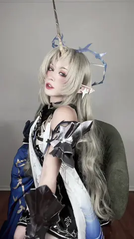 ignore my paint stained chair…#wutheringwaves #cosplay #fyp 