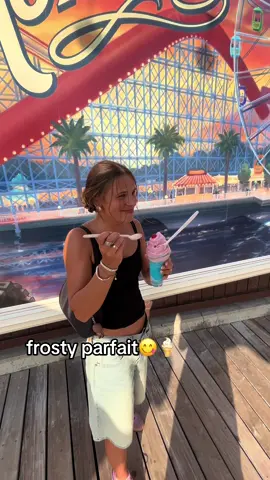 Soo yum😊 #Disney #fyp @Sam 
