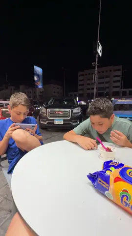 ‏ملحم وصل على لبنان❤️