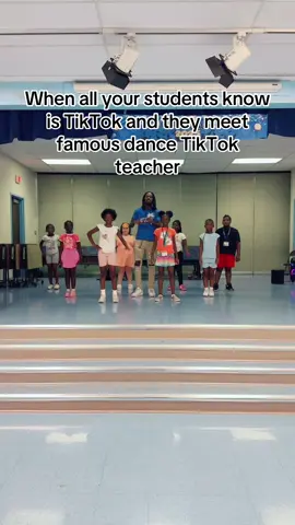 Hahaha all they wanna do is dance trends 😂 expect to see more 🔥🔥#belleglade #schoollife #favoriteteacher 