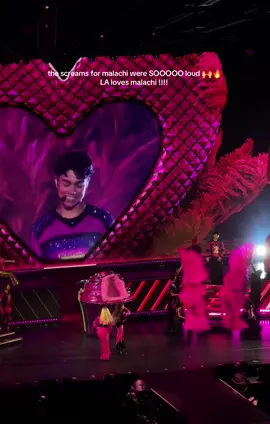 the crowd went wild the whole night for malachi #descendants #disneychannel #zombies #malachibarton #freyaskye #dzworldscollidetour #zombies4 #descendantszombiesworldscollidetour #fangirlfiles @disneyzombies @Malachi Barton @Felicia Barton @momager 