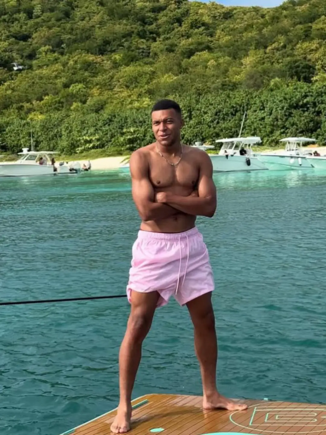 kyliannnnn papacitoooo 🫦 #kylianmbappé 