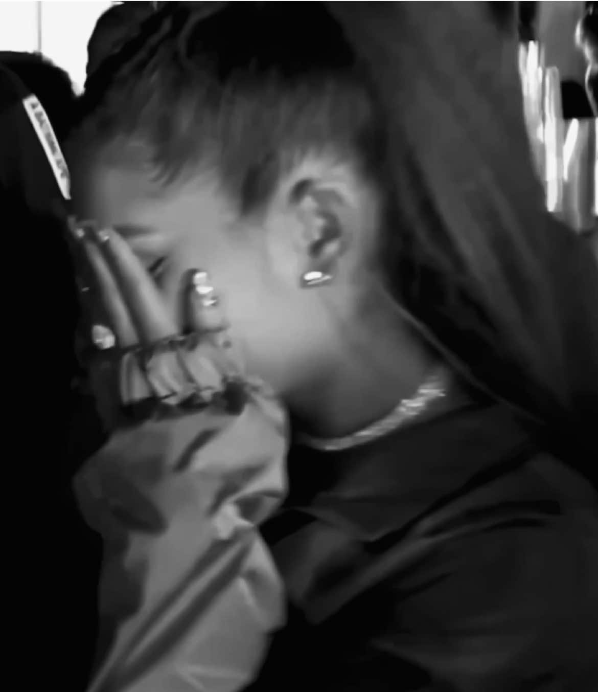 ari x chase atlantic is perfection #fyp #foryou #arianagrande #foryoupage #arianagrandeedits #viral #arianator #arianagrandeedit #vsp #xyzbca wm ib swanjenna