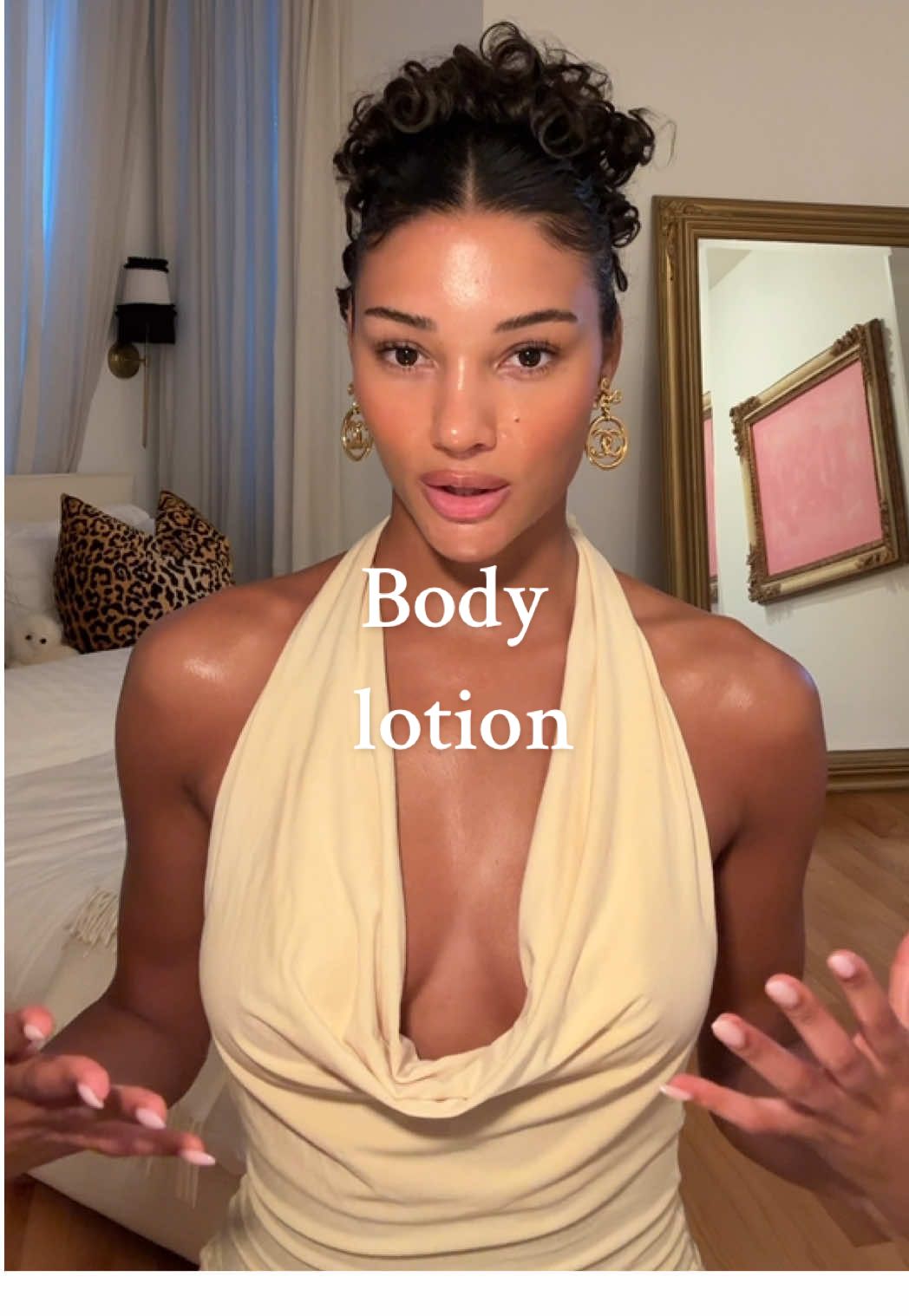The key to glowing skin #moisturizer #skin #skincare #skincaretiktok #bodycare #bodycareroutine #bodycaretips #glow #glowingskin #tanning #tan #lotion #bodylotion @Kiehl's Since 1851 @Kopari Beauty @nutriusbody @Eucerin US @Nécessaire @Cay Skin 