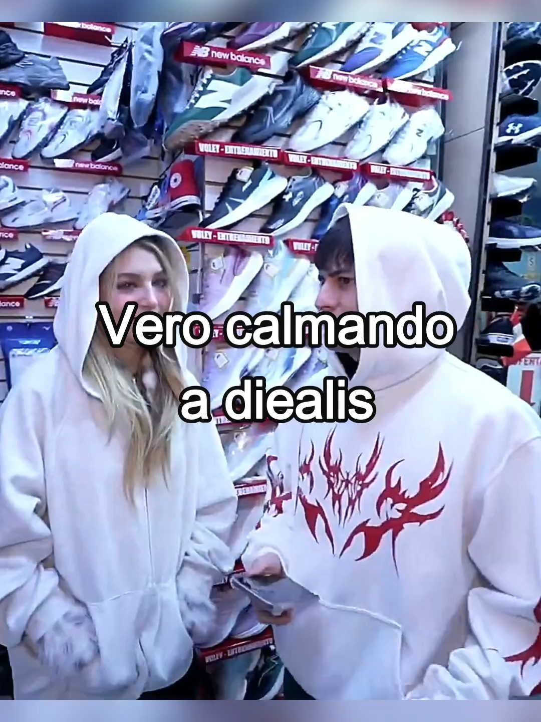 veronika rojas y diealis #diealis #waacrew #kick #fyp #fypシ゚ #viralvideos #peru🇵🇪 #fypp #humor #stream #amigos #veronikarojas #vero