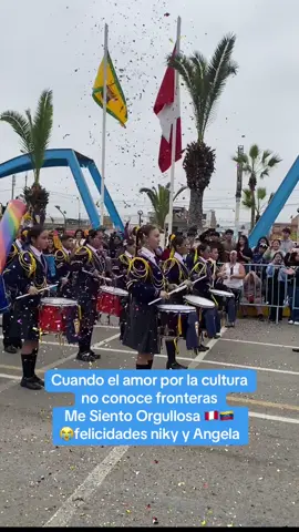 Q viva el Perú 🇵🇪Hermoso desfile, Mamá orgullosa 🥹 #fiestaspatrias #mamaorgullosa #tiktokperu🇵🇪 @Nikolle Lucia 