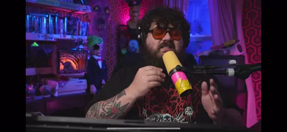 Reposting because my other one got muted #meatcanyon #papameat #creepcast @MeatCanyon 