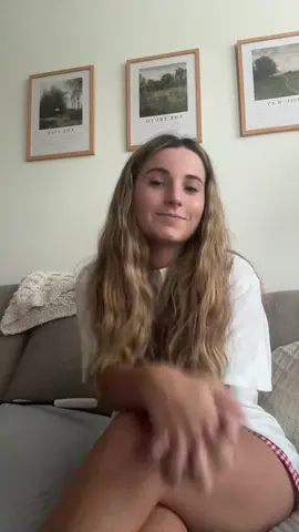 (If you cant tell I talk with my hands lol) As much as I dont want to post this, I have to follow what Jesus is telling me to do. I know some woman of God can relate and just needs this uplifting truth that YOU are in HIS hands! Keep your eyes focused on Him. Dont lose sight, because the devil comes to kill, steal, and destroy. Dont let the devil win and steal your blessings. Jesus has a plan for you! #fyp #foryoupage #followhim #deliverance #setfree #hewillalwayssaveme #truth #gratitude #jesusisking #jesuovesyou 