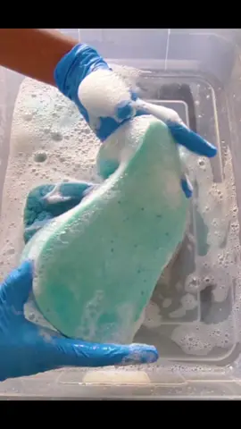 Color Series - Blue, First Rinse 💙💙  Comment your favorite rock music video! #fyp #CleanTok #sponge #spongesqueezing #spongerinse #asmr #asmrsounds #relaxing #oddlysatisfying 