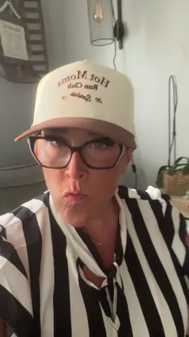 Hot Moms Run Club!!! love this hat!!! #hotmomsrunclub #hotmoms #hotmomsoftitkok #Running #runningcommunity @addisonrunning 