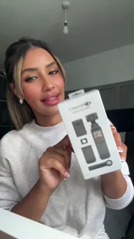 Back in YouTube channel… channel name Maliha Vlogs go subscribe so you don’t miss out on any videos #djipocket2 #youtubers #vlogs #unboxingvideo #fyp #كسبلور_explore⚘🤍🚶‍♂️ #london 