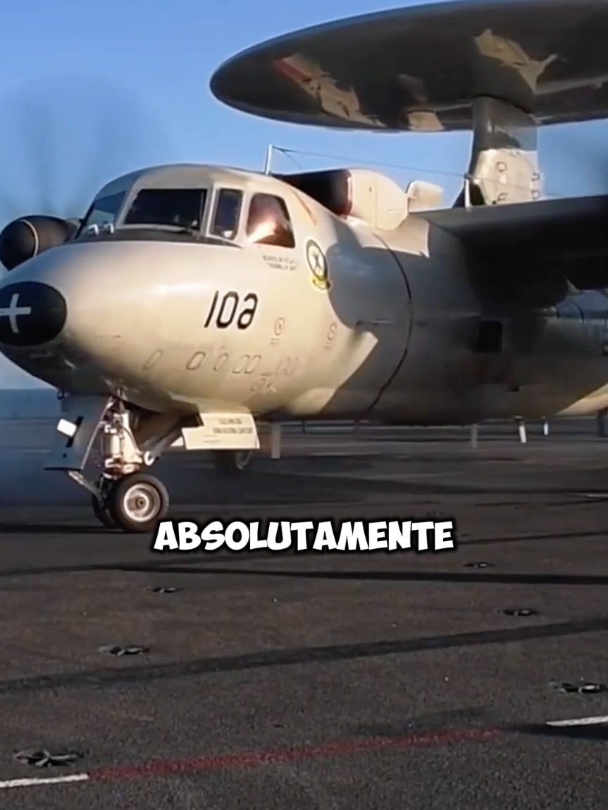 ¿Por qué este avión es considerado “los ojos de la Marina”? #fyp #aviation #plane 